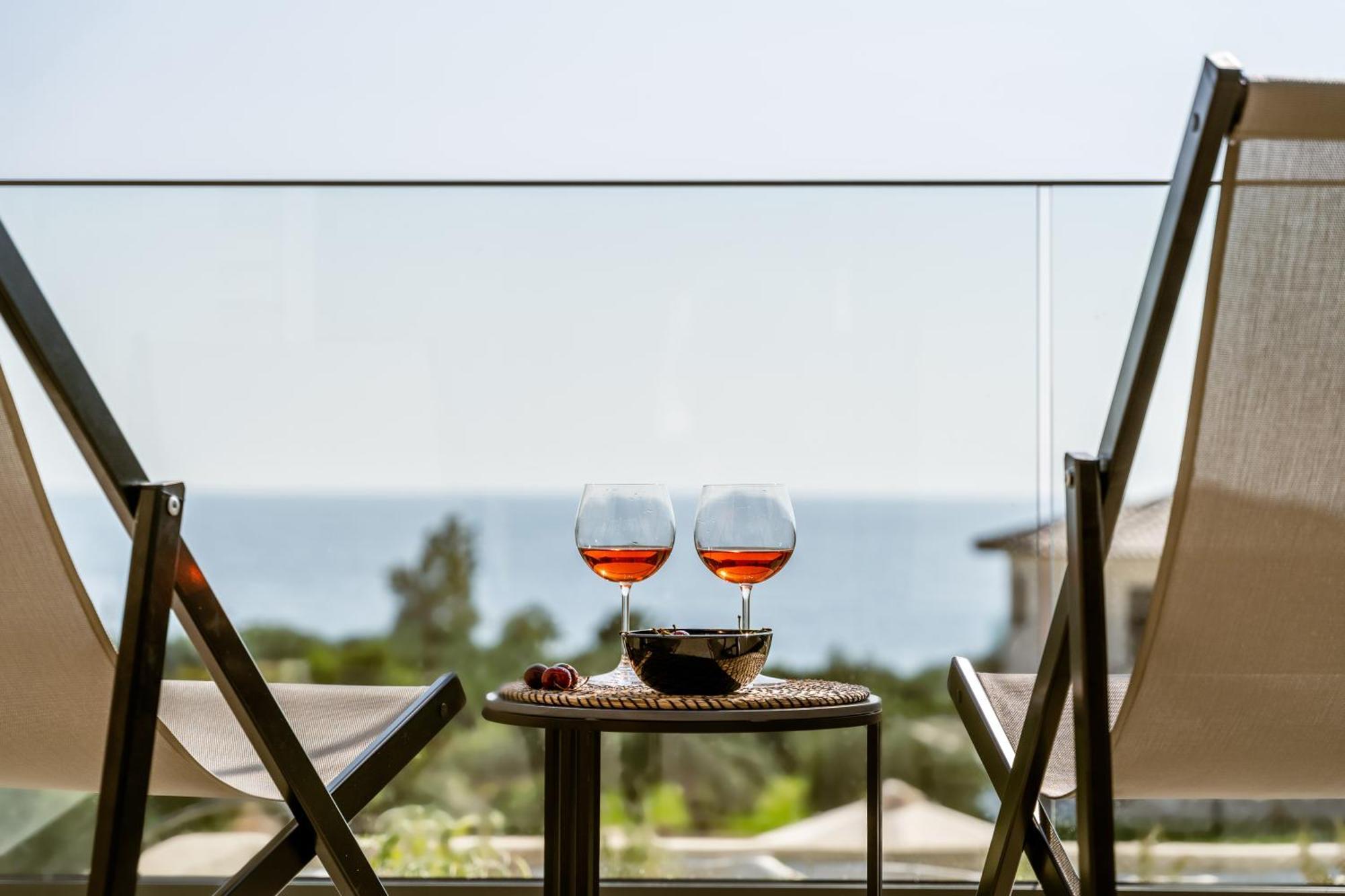The View Hotel Sofas Coastal Retreat Perdika  Exteriér fotografie